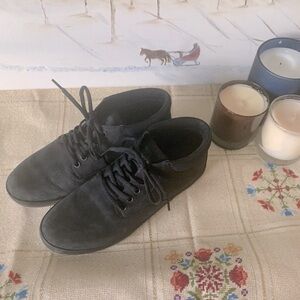 Timberland Dausette Chukka Black Sneakers, Women's Size 9.5